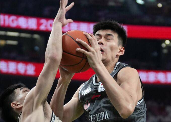 天天摸夜夜添狠狠添2018